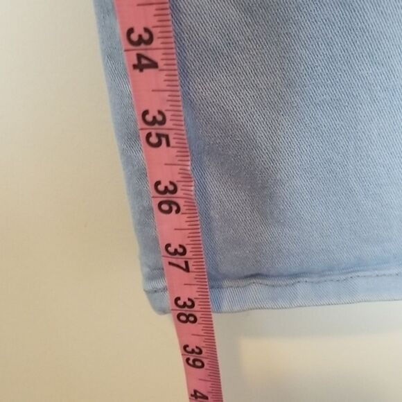 Gloria‎ Vanderbilt Women's light blue straight leg Amanda Jeans  size 12 - Picture 6 of 8